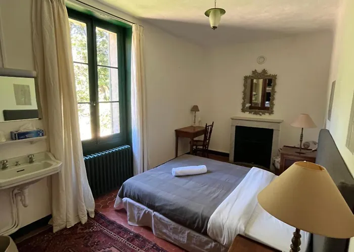 Couette-café Magdala Arts&résidence Hyères